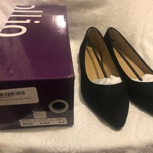 Ollio Black faux suede ballet flats.  Size 6.5 NWT